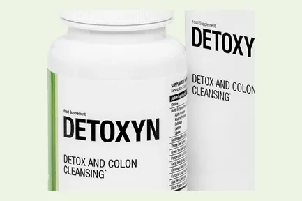 Detoxyn Etikett mit grünem Streifen und der Aufschrift Detox and Colon Cleansing